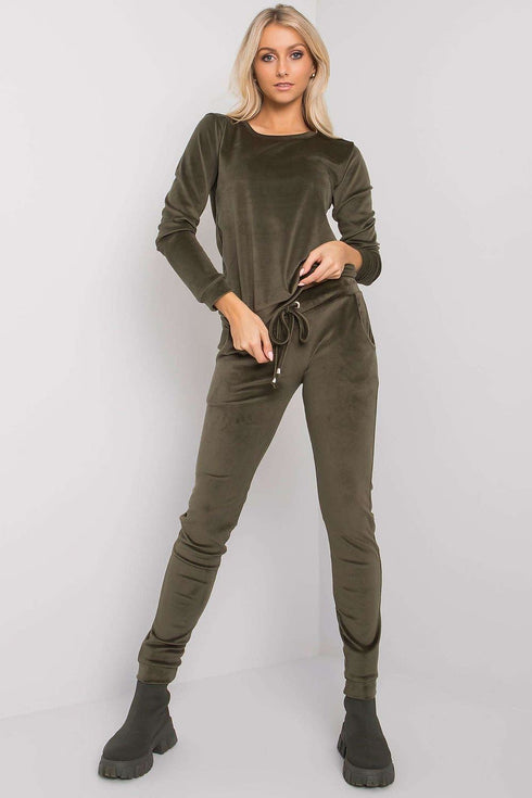 L`ensemble model 175107 Rue Paris